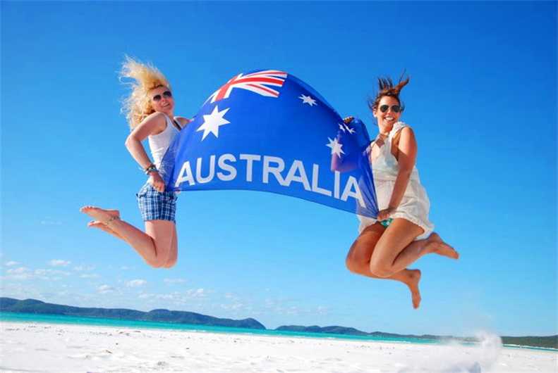 想做室内装修设计师，大学应该学什么专业呢？